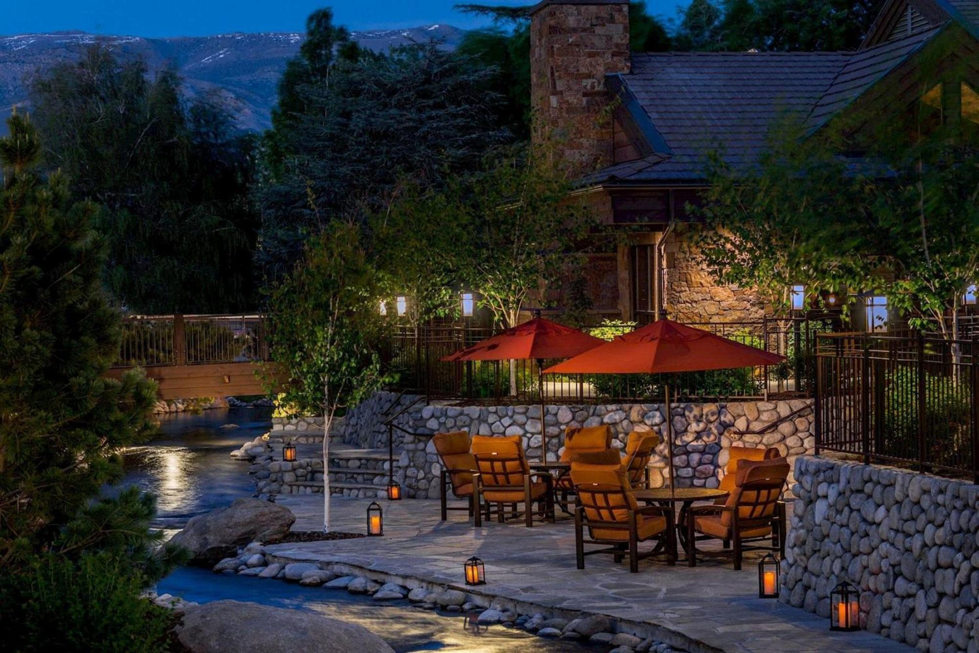 Wayfinder Bishop Hotel Exterior foto